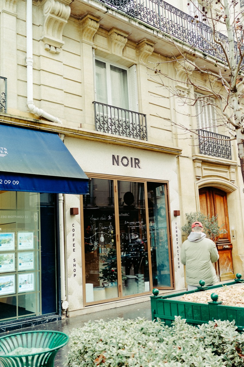 NOIR coffee shop facade
